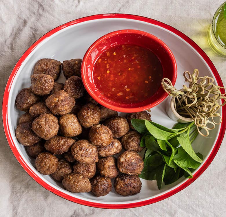 Meatballs with Dipping Sauce